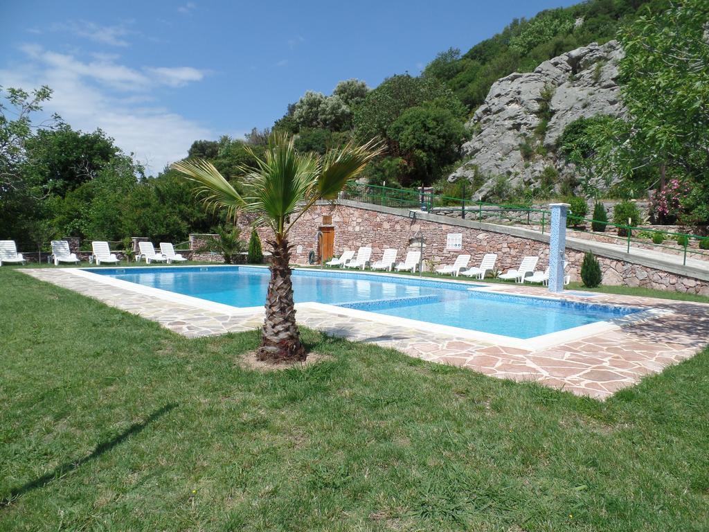 Guest House Jadran Pol Petrovac 외부 사진