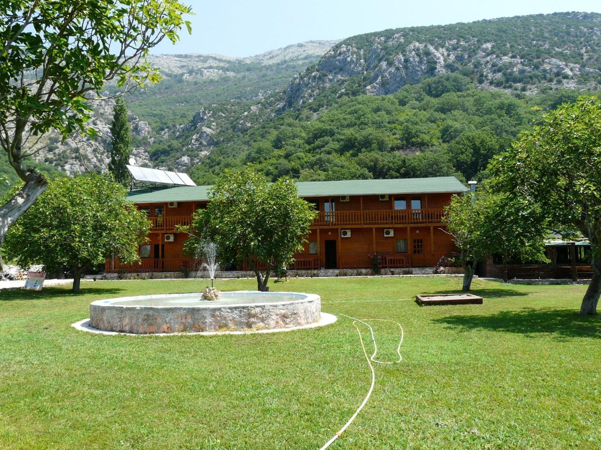 Guest House Jadran Pol Petrovac 외부 사진