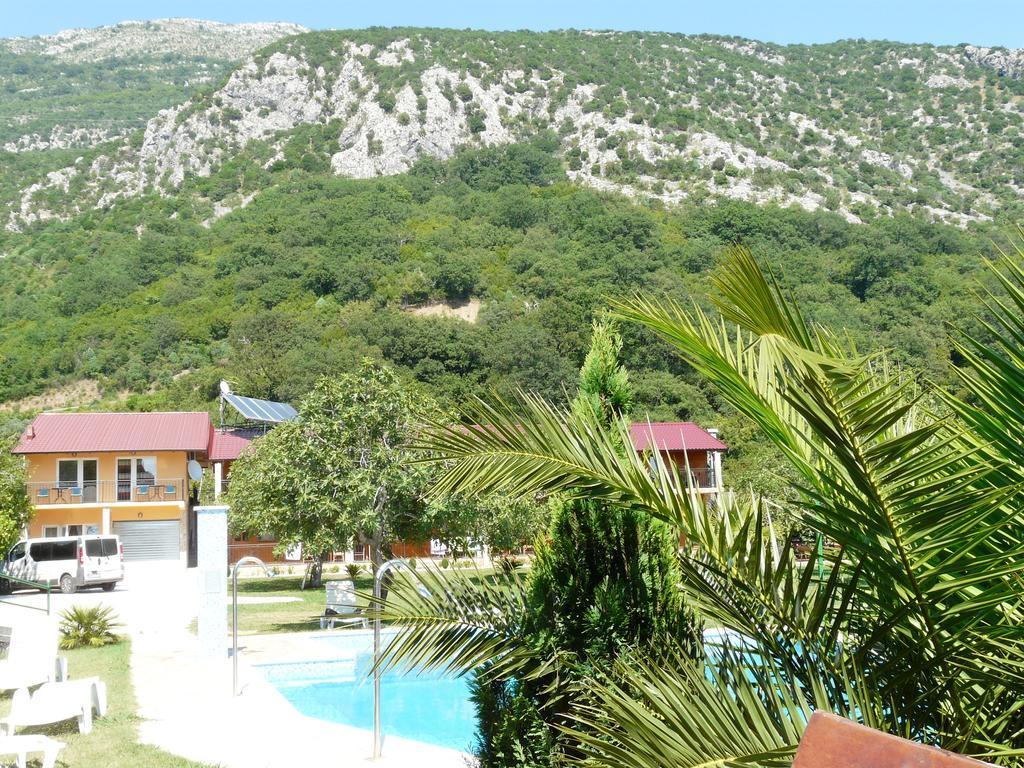Guest House Jadran Pol Petrovac 외부 사진