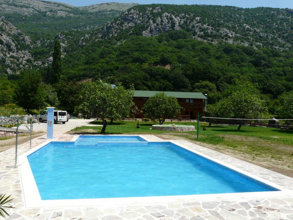 Guest House Jadran Pol Petrovac 외부 사진