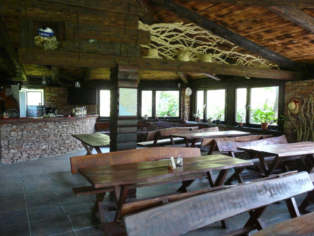 Guest House Jadran Pol Petrovac 외부 사진